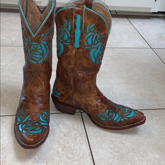 Ariat Shoes - Ariat boots